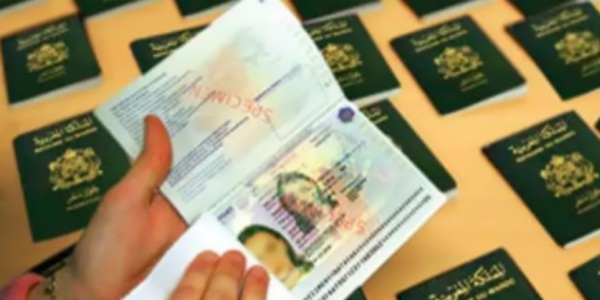 Two Moroccan consulates allow mothers to apply for passports for children