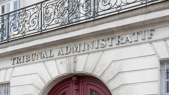 COUR DE CASSATION: la compétente pour connaître d'une action en indemnisation formée par le preneur d'un local donné à bail commercial par une personne publique -  la juridiction administrative - oui